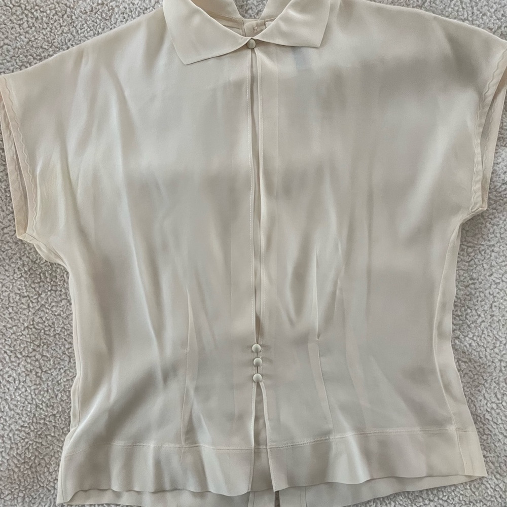 Sill short sleeve vintage shirt.